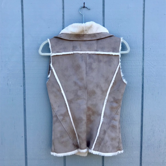 Guess faux suede soft collared vest - Picture 5 of 8